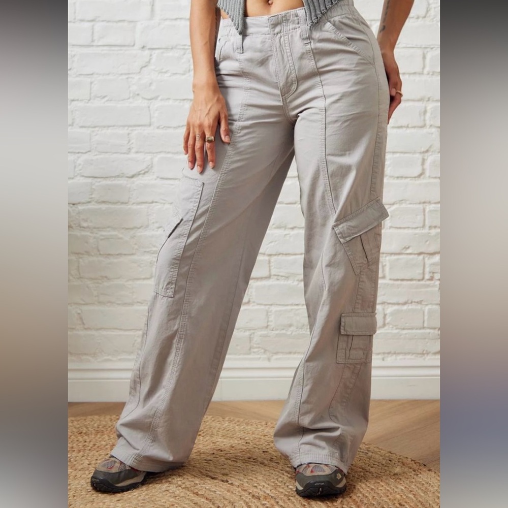 NWOT! BDG Y2K Cargo Pants